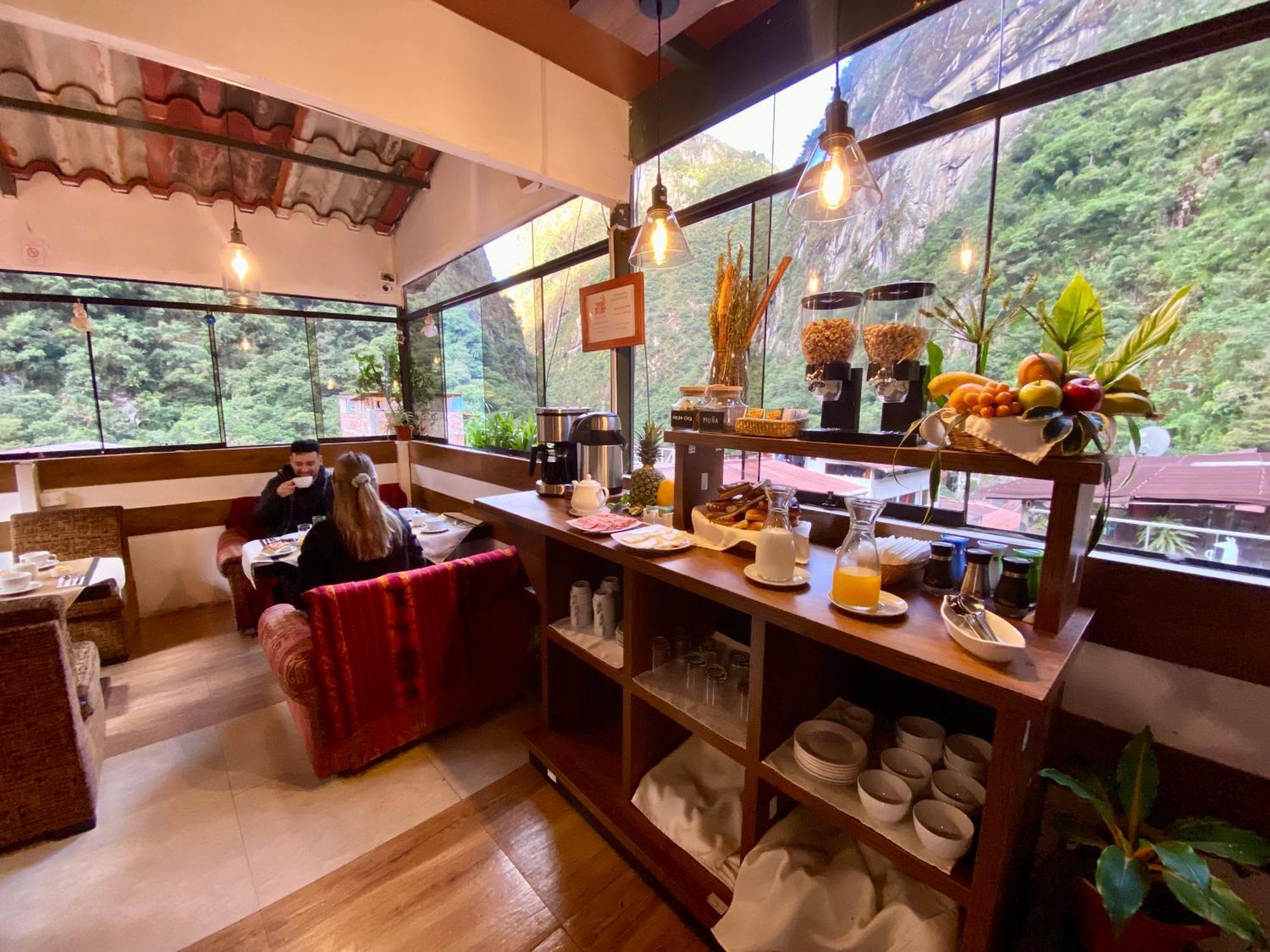 Runas Inn Machupicchu Exterior photo